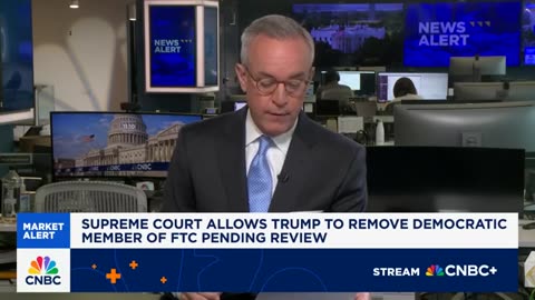Supreme Court allows Trump to remove Democratic FTC commissioner