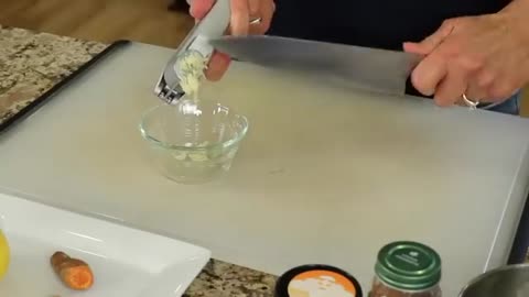 Flu Bomb - Kick Flu In The Butt With This Easy Natural Recipe