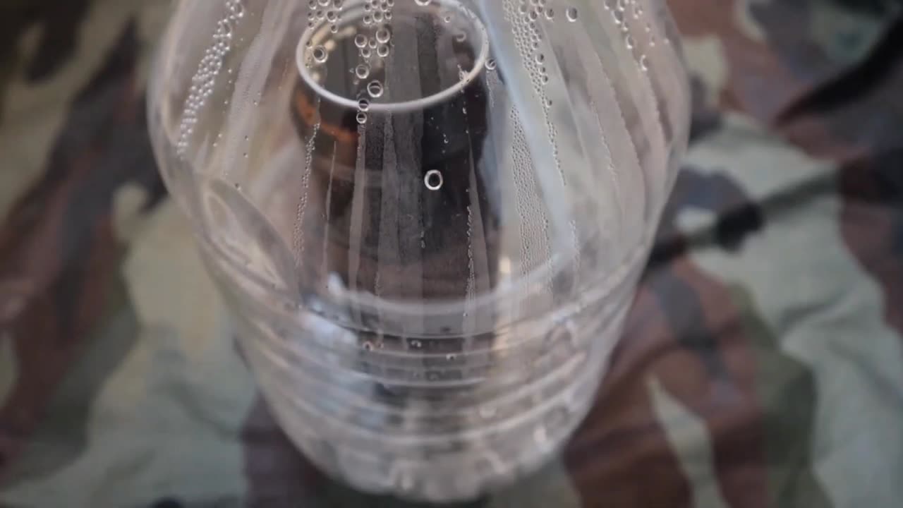 Two Ways to Distill Water In The Wild 💧