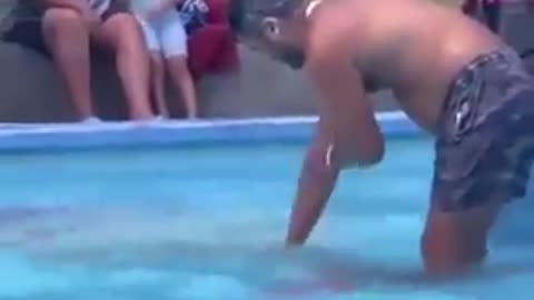 PAJEET WASHING HIS ASS IN THE CHILDRENS PUBLIC POOL
