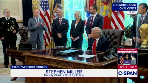 Stephen M just STUNNED reporters in the oval office