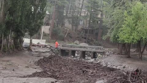 🚩Shocking footage of the flash flooding in Ruidoso, New Mexico