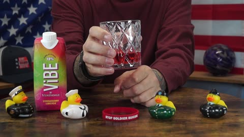 WO William McMichael - Vendange Vibe Strawberry Limeade RTD Cocktail Review