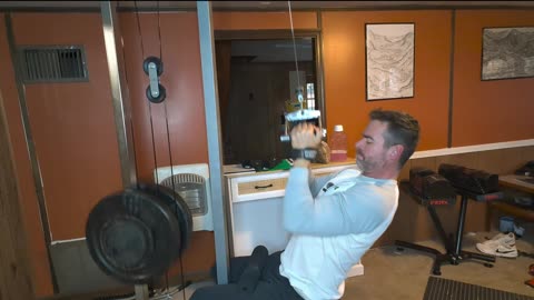 V Bar Pulldowns for Lats!!