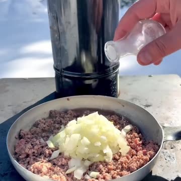 Restaurant-Quality Pasta Carbonara in 20 Minutes