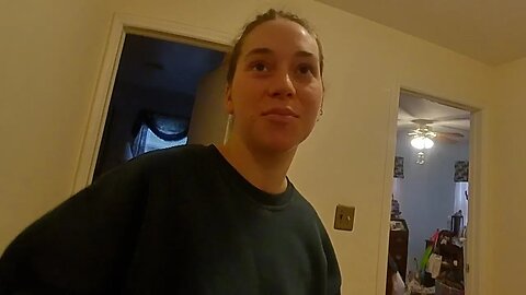 OMG 9th Time - This Time Elizabeth Callahan Trying to K@ll Herself .
