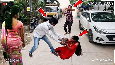 GIRLS BE CAREFUL ON ROADS 😲😱| Heroic Acts of Bravery | Public Place Awareness Video | 123 Videos