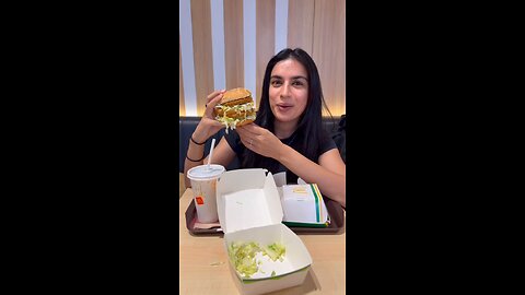 Eating burger in india #food #hindi