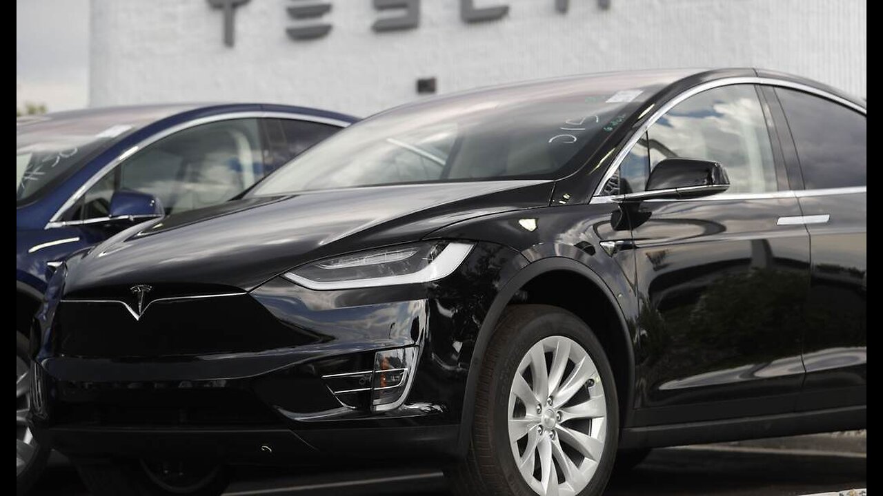 Watch. Suspect Allegedly Cuts Off Woman Driving Tesla, Then Assaults Her