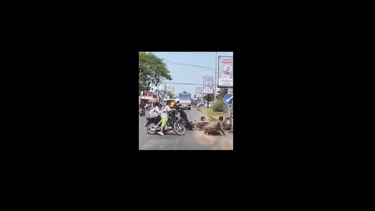 COLLISION MOTOR VS MOTOR