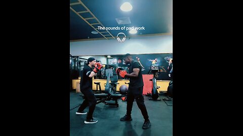 The sounds of padwork 😨