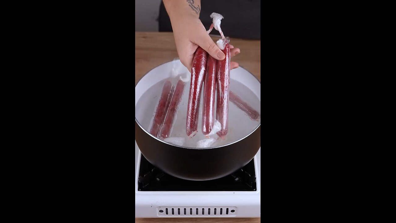 After this genius idea, I've never prepared hot dog any other way again! #cooking #Recipe