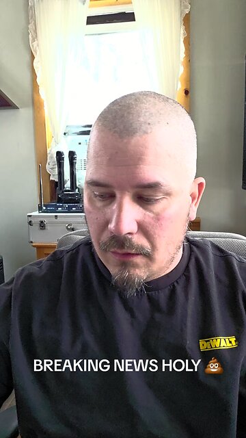 BREAKING NEWS HOLY 💩