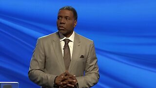 Transactional Relationship vs Relational Relationship - Creflo Dollar