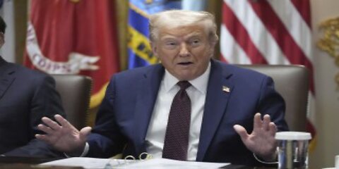 Trump Defends Keeping Chinese Students in America ‘Right Thing to do’