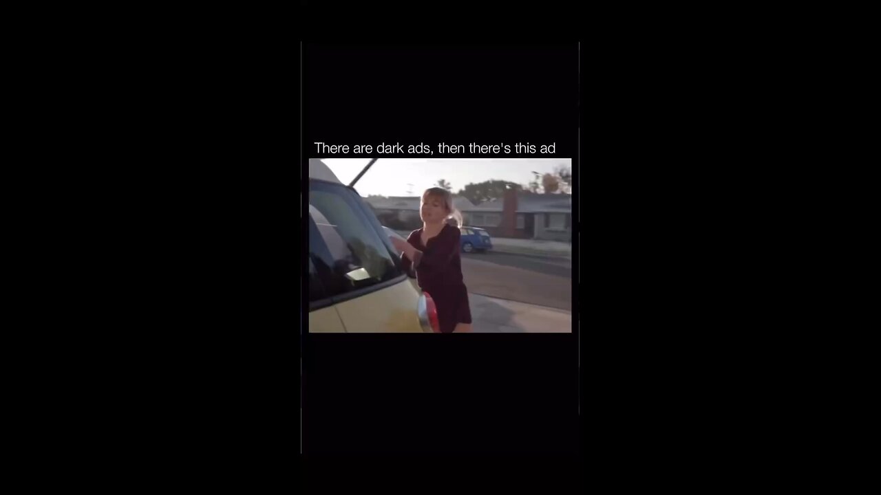 What a strange FIAT ad / What a strange FIAT ad.🤔😆
