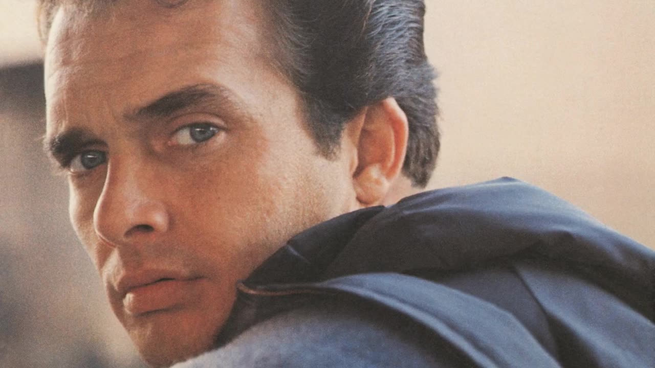 Merle Haggard - Sing Me Back Home