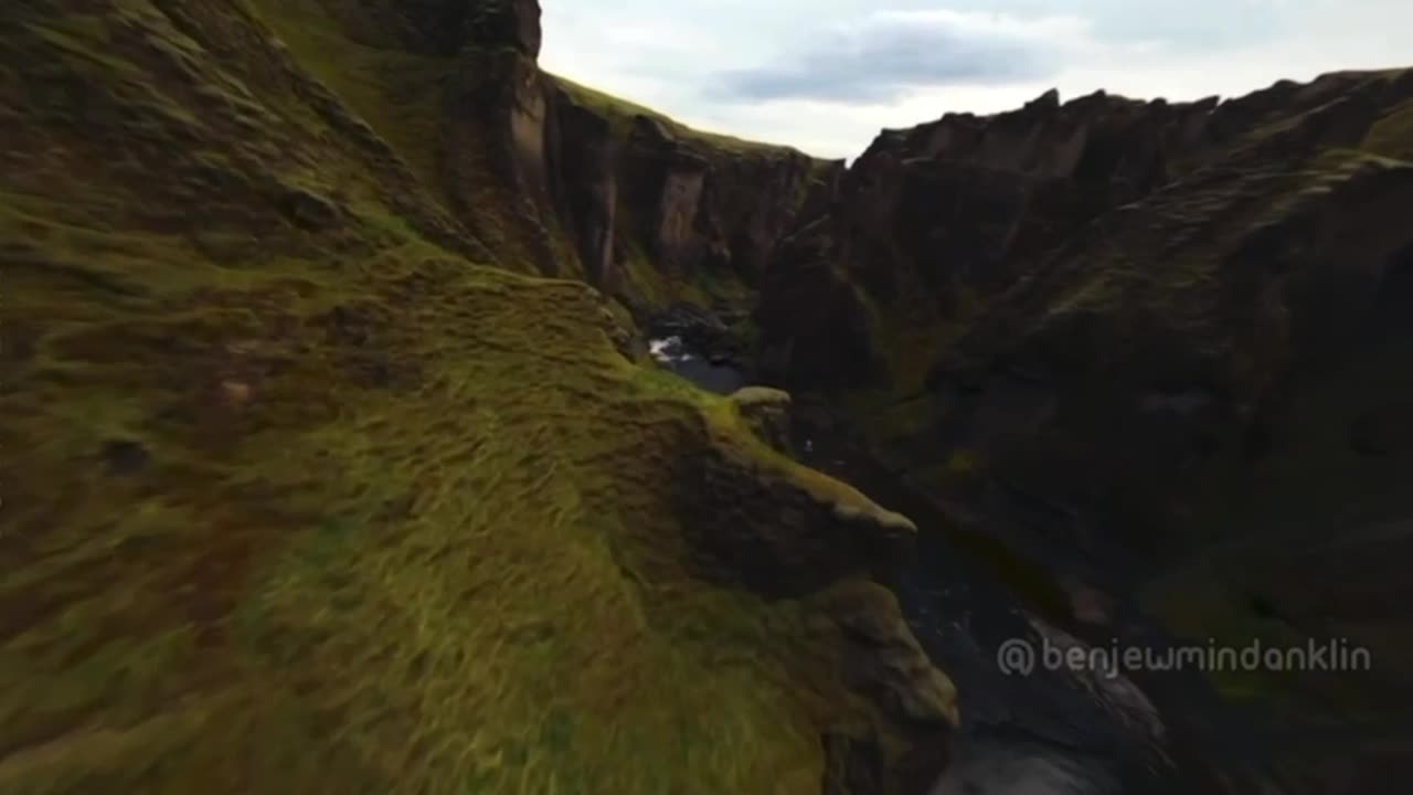 Welcome to the Jetsons and the best explanation so far!