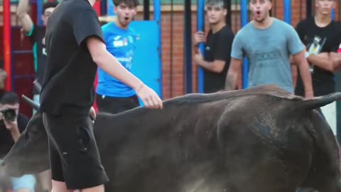 Lo de este chico con los quiebros es de otro nivel!