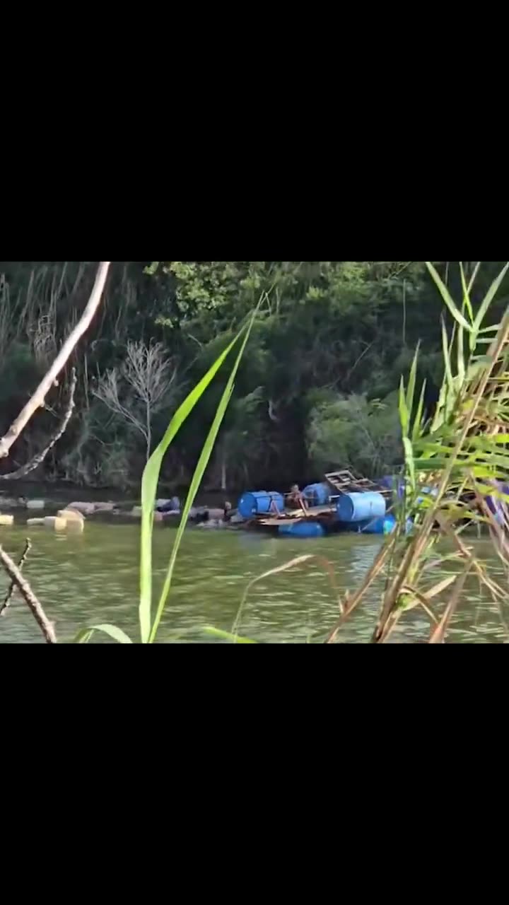 SMUGGLERS TRIED TO OUTSMART U.S. BORDER CONTROL BY FLOATING A PICKUP TRUCK LOADED WITH SUSPICIOUS BUNDLES ON A HOMEMADE RAFT