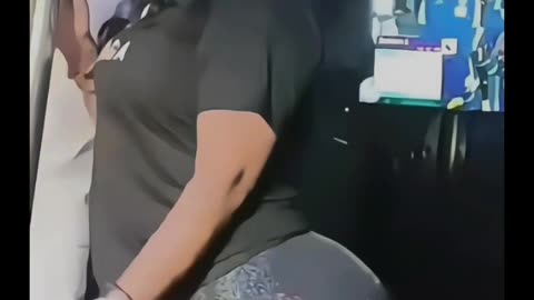 Queen vee bosset
