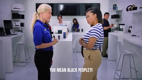 KAREN ACCUSES Woman Of STEALING Phone
