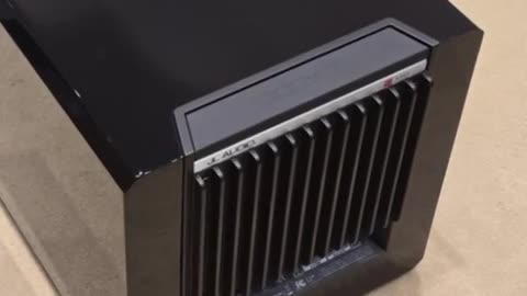 JL Audio E-Sub e110 Subwoofer