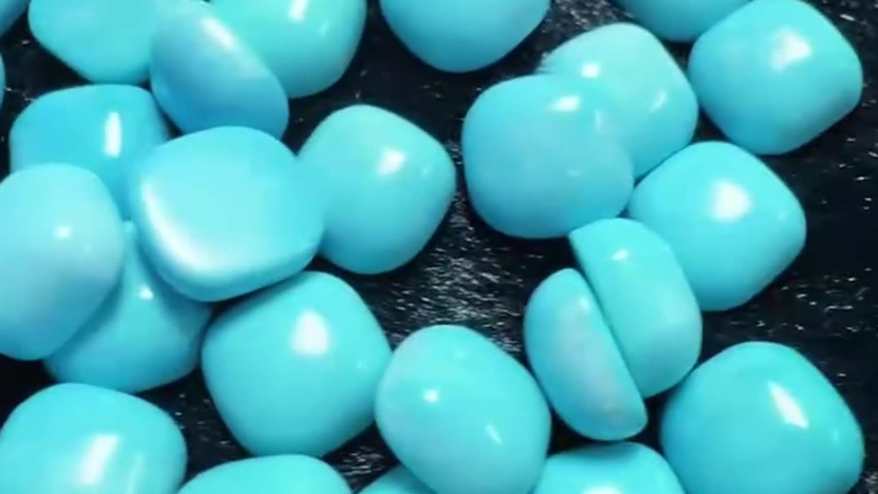 2025-0408-03 natural high quality turquoise raw materials