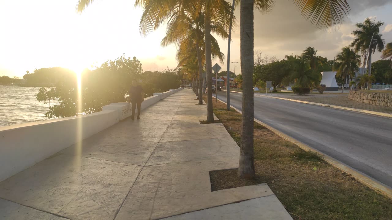 Chetumal Boulevard - Chetumal, Quintana Roo - 4K - Part 10