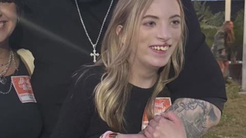Teacher Surprises Student with Jelly Roll Meet & Greet Backstage Moment - WorldEye