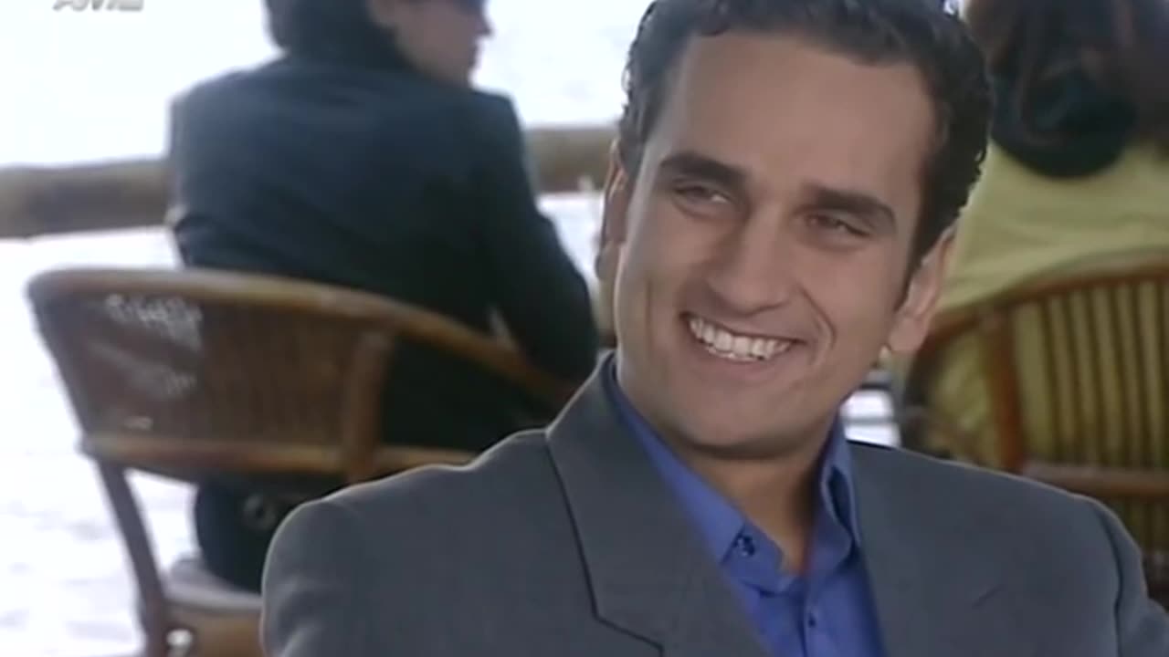 Μαύρος ωκεανός Επεισόδιο 17 (2000-01)