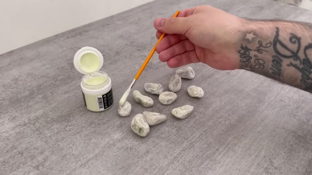 THIS is how Burglars mark your House before they Break in💥(You MUST know)🤯