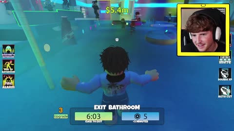 Waiting 5 DAYS In Bathroom Line Simulator.. (Roblox)