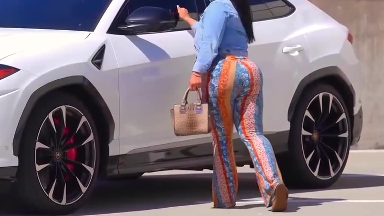 GOLD DIGGER PRANK