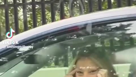 😱💥 Road Rage Gone Wrong! Bellevue Woman Harasses Driver | FunFM