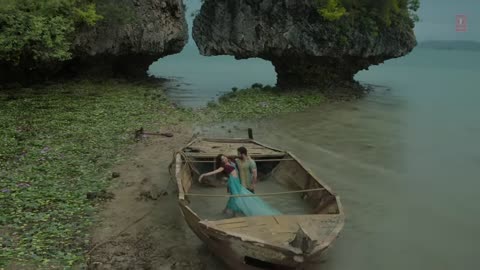 Chuttamalle Full Video With Lyrics
