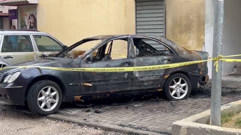 Makina përfshihet nga flakët në Korçë, pistat që po heton policia