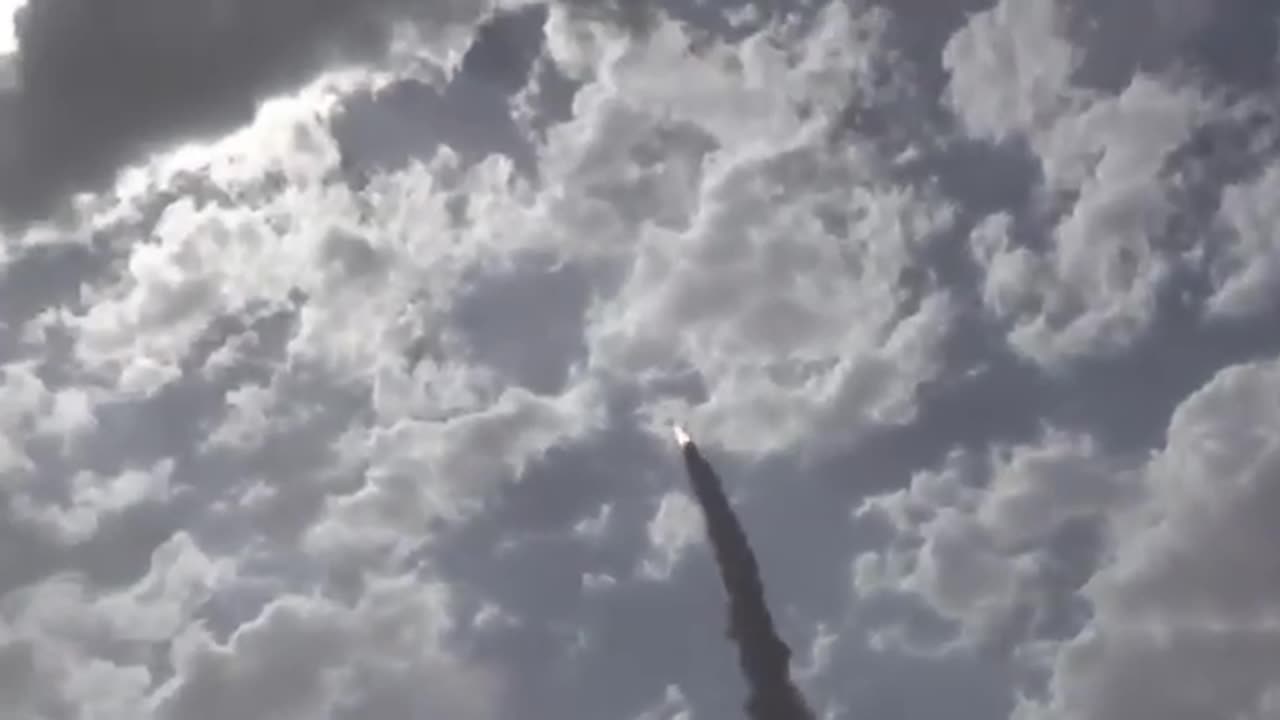 Early Morning Missile Launch from Iran Toward Israel: Tensions Escalate