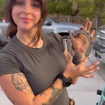 Cewe cantik pengrajin