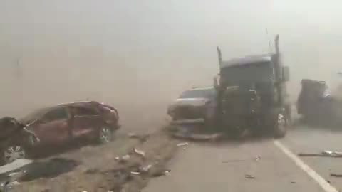 The Storm Chasing Guy - A closer look at some of the wreckage here on i-27. Absolutely horrific sc