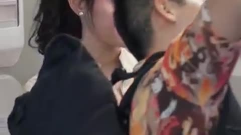 Shocking: The most viral flight attendant on TikTok, from Indonesia's most pheno