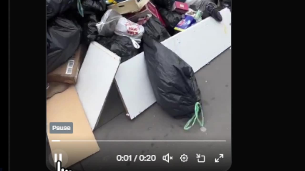 why dose Paris look like a 3rd world country