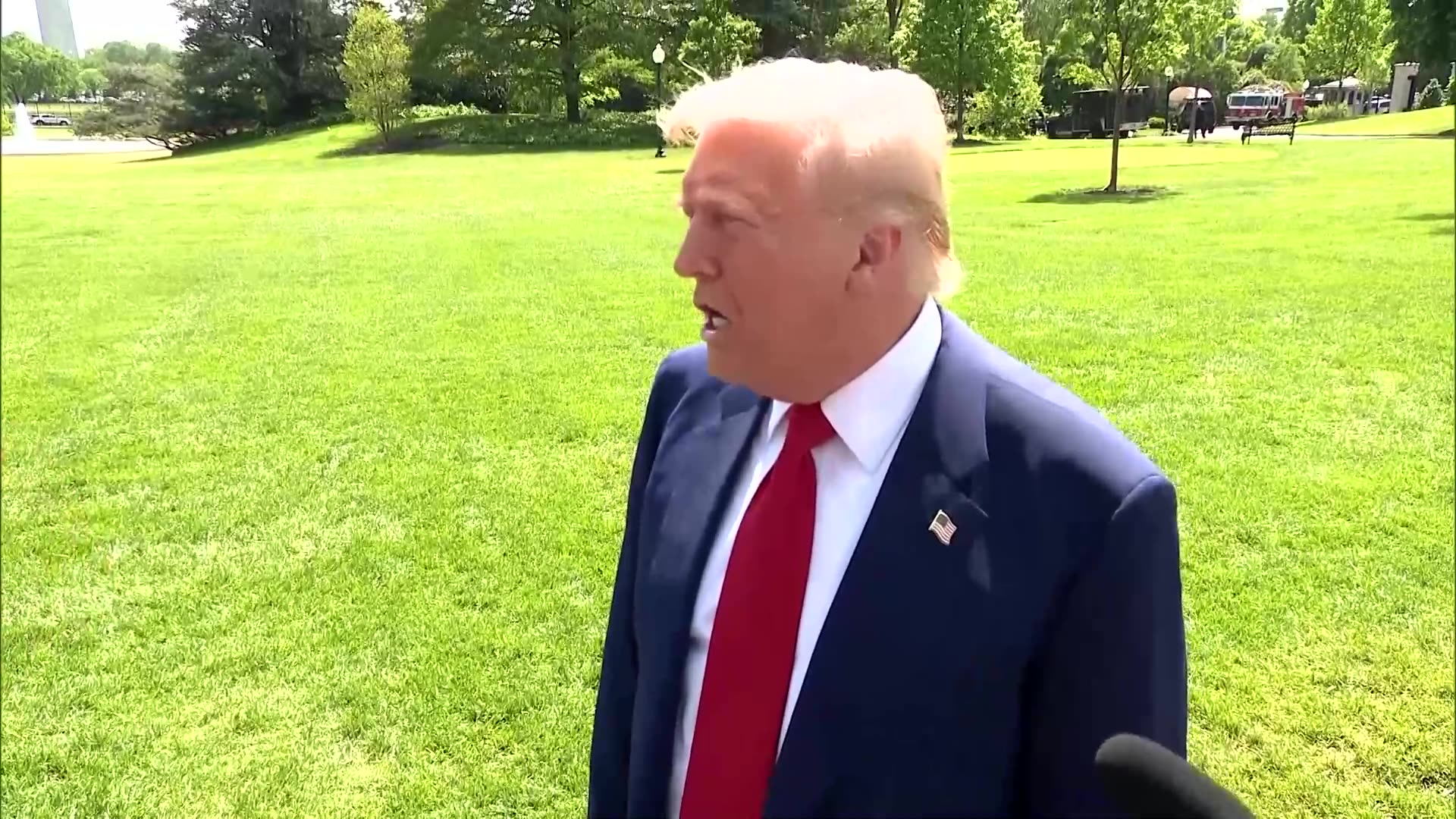 Id like to be Pope, Trump jokes