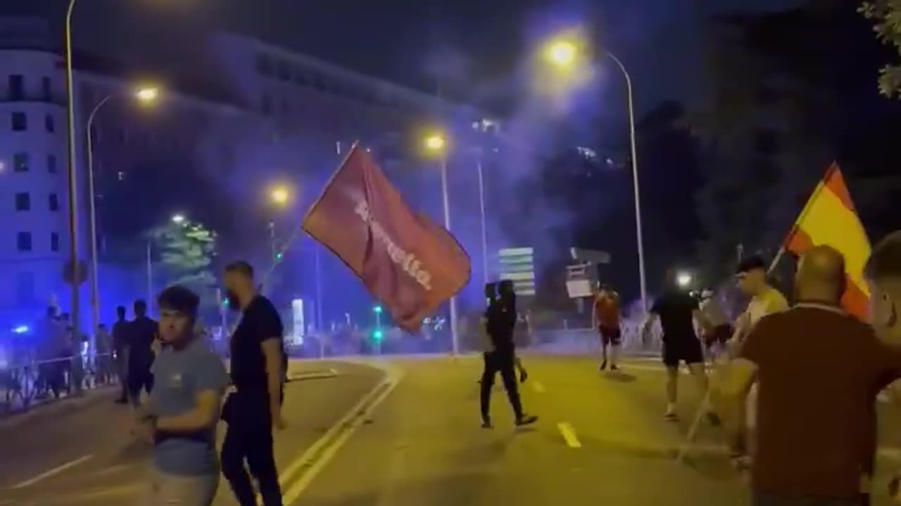 🚨BREAKING_ Protests continue to erupt in Spain