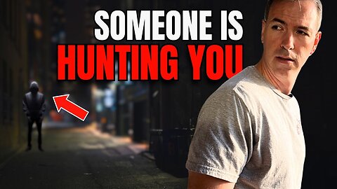 3 Easy Ways to Spot and Escape a Stalker
