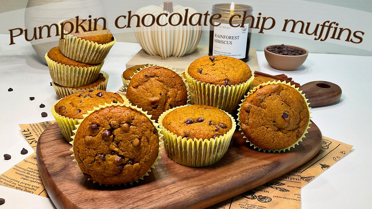 Pumpkin chocolate chip muffins recipe (vegan)