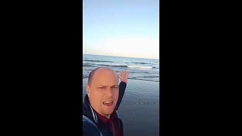 Visit Antuan.pro I will show you the sea !