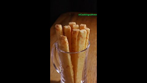 A highly recommended homemade biscuit, crispy and rich in milk flavor.