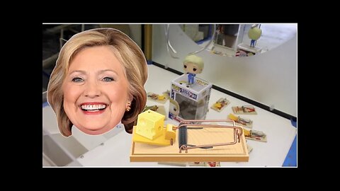 HILLARY CLINTON IN A TON OF MOUSE TRAPS | WHAT HAPPENS?