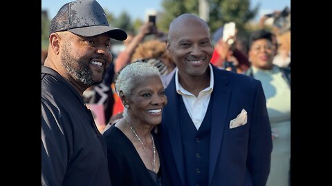 Dionne Warwick Street Renaming